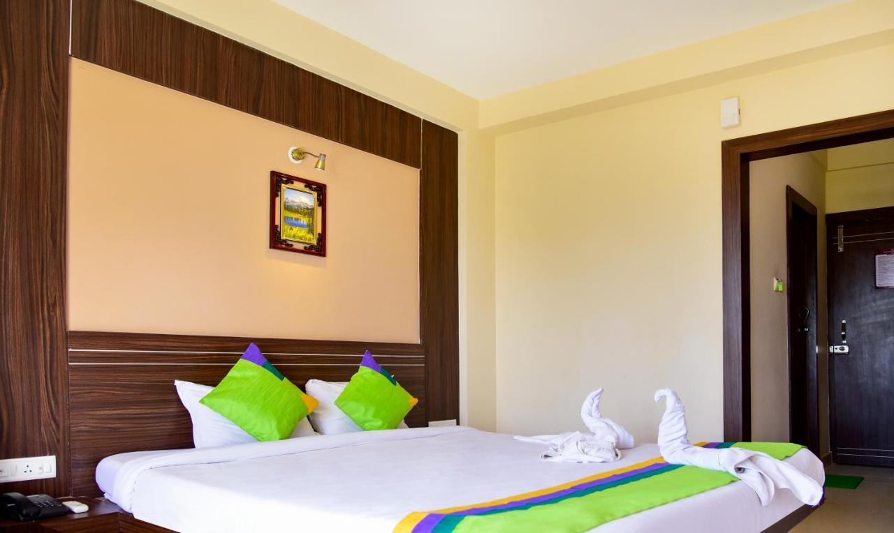 Treebo Trend Globe International Puri Hotel ภายนอก รูปภาพ